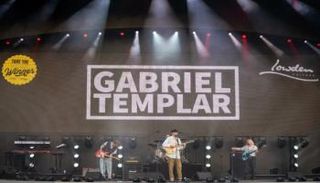 جانب من الحفل الموسيقي على منصة اليوبيل