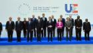 السيسي: نثق في قدرة السلطة التونسية على عبور المرحلة الراهنة