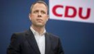 العالم يحبس أنفاسه بأوكرانيا.. وحديقة روسية تثير الجدل ببرلين