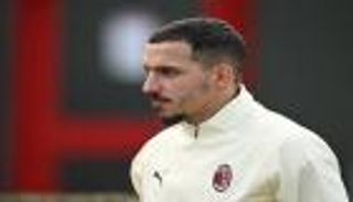 تصفيات كأس العالم.. ميلان يبشر منتخب الجزائر بشأن بن ناصر