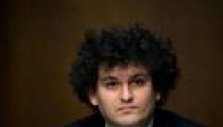 مؤسس منصة "إف تي إكس".. الملياردير الشاب أمام "الشيوخ"