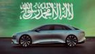صناعة السيارات الكهربائية في السعودية.. الرياض تفاجئ العالم