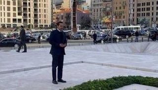 سعد الحريري أمام ضريح والده (أرشيفية)