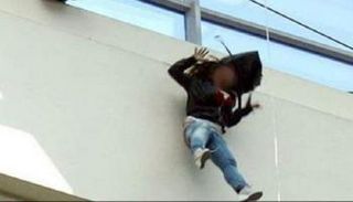 لم تتبين النيابة من ملابسات الحادث بعد (صورة أرشيفية)