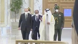 الشيخ محمد بن زايد آل نهيان والرئيس التركي في قصر الوطن