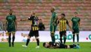 لم يقتنع بالخسارة.. النصر السعودي يطلب تسجيلات حكم كلاسيكو الاتحاد