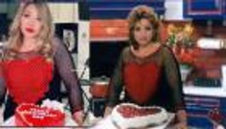 ليلى علوي في عيد الحب.. إطلالة عمرها 18 عاما (فيديو)