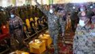 البرهان: الأيادي ممدودة بيضاء لكل المكونات السياسية بالسودان