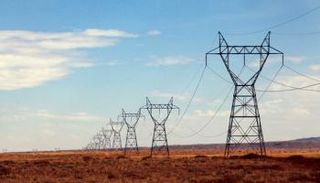 أبراج الطاقة الكهربائية في العراق