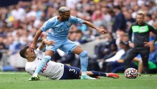 رياض محرز نجم مانشستر سيتي ضد توتنهام