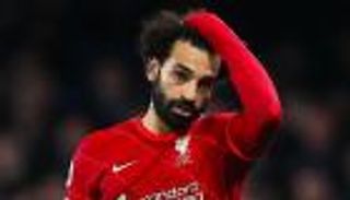 أسطورة ليفربول يضرب خططه لتجهيز خليفة محمد صلاح