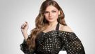 "أصيلة ولمت دنيتها".. ياسمين عز تثير الجدل بدفاعها عن عروس الإسماعيلية