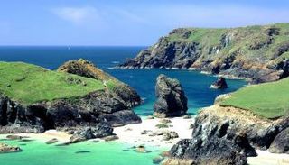 شاطئ Kynance Cove 