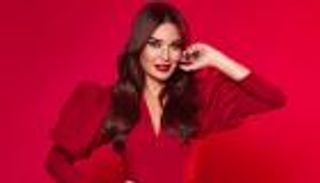 سيرين عبدالنور تحتفل بعيد ميلادها.. رقص وشموع (فيديو)