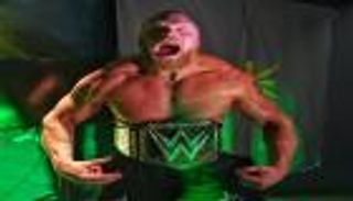 بطولة عاشرة وسيلفي.. بروك ليسنر يخطف الأضواء في إليمنيشن تشامبر (فيديو)