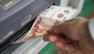 ضحايا الأزمة الأوكرانية.. البورصة الروسية والروبل أكبر الخاسرين