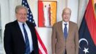 الرواتب في ليبيا على مائدة "أمريكية".. تغريدة الملفات الصعبة