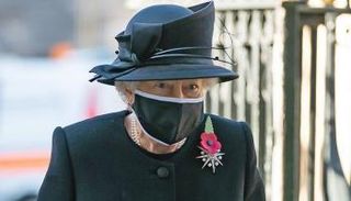  الملكة إليزابيث