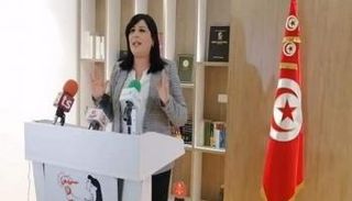 عبير موسي خلال المؤتمر الصحفي للحزب الدستوري الحر