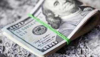 أوراق نقدية فئة الـ 100 دولار - أرشيفية