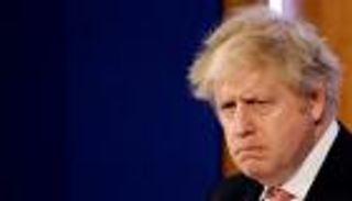 بريطانيا تحذر من غزو روسي لأوكرانيا.. وتتأهب لفرض عقوبات