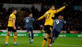 أرسنال ضد ولفرهامبتون