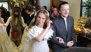 حفل زفاف الفنانة دنيا عبدالعزيز