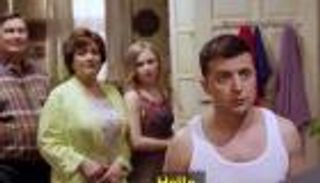 رئيس أوكرانيا يتصدى للغزو في الدراما والواقع.. "خادم الشعب" يخرج من الشاشة