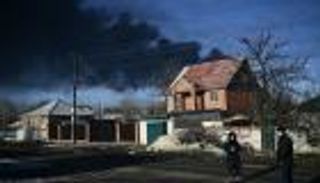 لهيب الحرب يلفح دول جوار أوكرانيا.. غلق وطوارئ وتأهب للنازحين