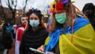 فيسبوك وتويتر يعلنان خططهما لمواجهة تداعيات الحرب الروسية الأوكرانية