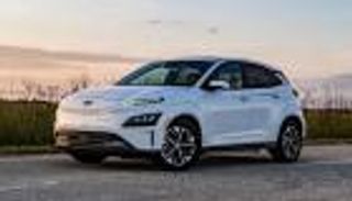 أرخص 4 سيارات كهربائية في الأسواق.. تسلا بالقائمة