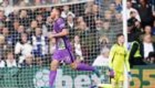 توتنهام يُدخل كتيبة مُعلم جوارديولا تاريخ الدوري الإنجليزي