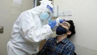 فحص كورونا في الإمارات- أرشيفية