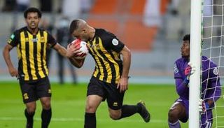 الأهلي والاتحاد في الدوري السعودي