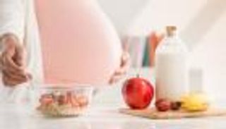 التغذية السليمة للحامل.. ونصائح للأكل الصحي في الشهر الأول