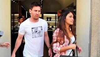 ليونيل ميسي وزوجته أنتونيلا