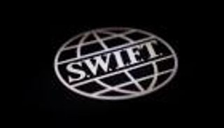 "سويفت" مستعدة لـ"الامتثال" للقيود الغربية على بنوك روسية