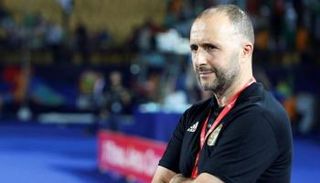 جمال بلماضي مدرب منتخب الجزائر