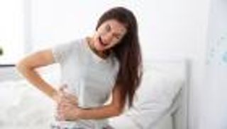 مرض الكبد الدهني.. 7 علامات بارزة بينها رائحة أنفاسك