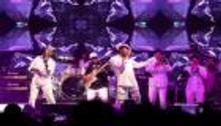 ذكريات وحنين في "ليلة الثمانينيات" الغنائية بإكسبو 2020 دبي (صور)