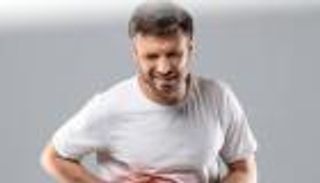 إنفوجراف.. أعراض الإصابة بمرض الكبد الدهني