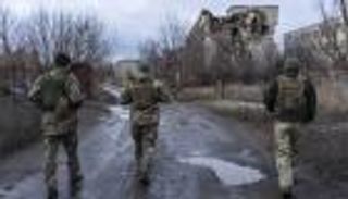 ما هي العلامات الحمراء "الخطيرة" التي حذرت منها أوكرانيا؟