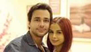 أول تعليق لمنة عرفة بعد انفصالها عن محمود المهدي