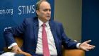 روسيا تنتقد طرد أمريكا دبلوماسييها.. وأوكرانيا تدعو لـ"حظر طيران"