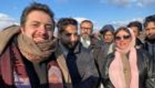 بارقة أمل.. عبور أول دفعة من اليمنيين العالقين بأوكرانيا