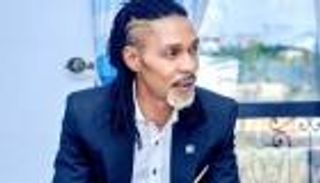 قبل موقعة المونديال.. مدرب الكاميرون يرد على بلماضي بوعد تاريخي