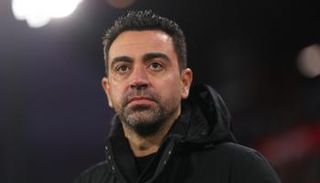 تشافي هيرنانديز مدرب برشلونة