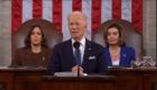 بايدن: بوتين أصبح معزولاً والعقوبات ستضعف الجيش الروسي