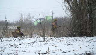 عناصر من القوات الأوكرانية في خاركيف- رويترز