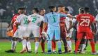 سيطرة ودادية.. أبرز 5 نجوم متاحين مجانا في الدوري المغربي